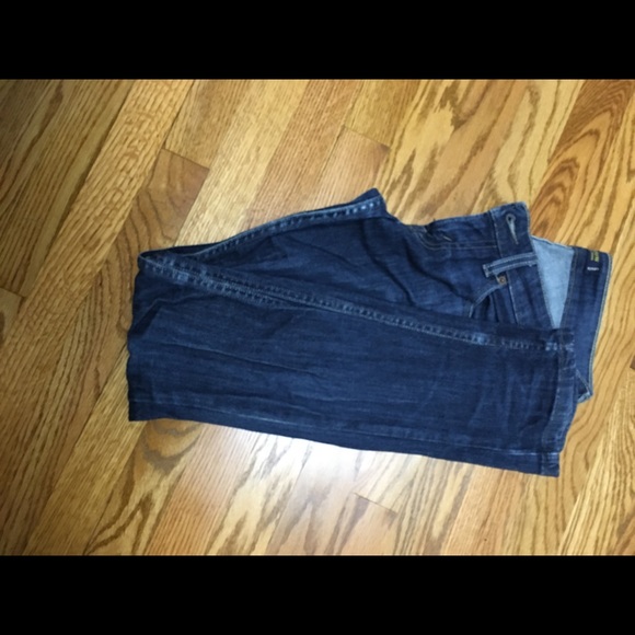 Levi's - Picture 3 of 3